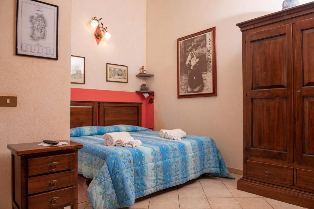 Agriturismo Nuragh'Elighe Sindia Buitenkant foto