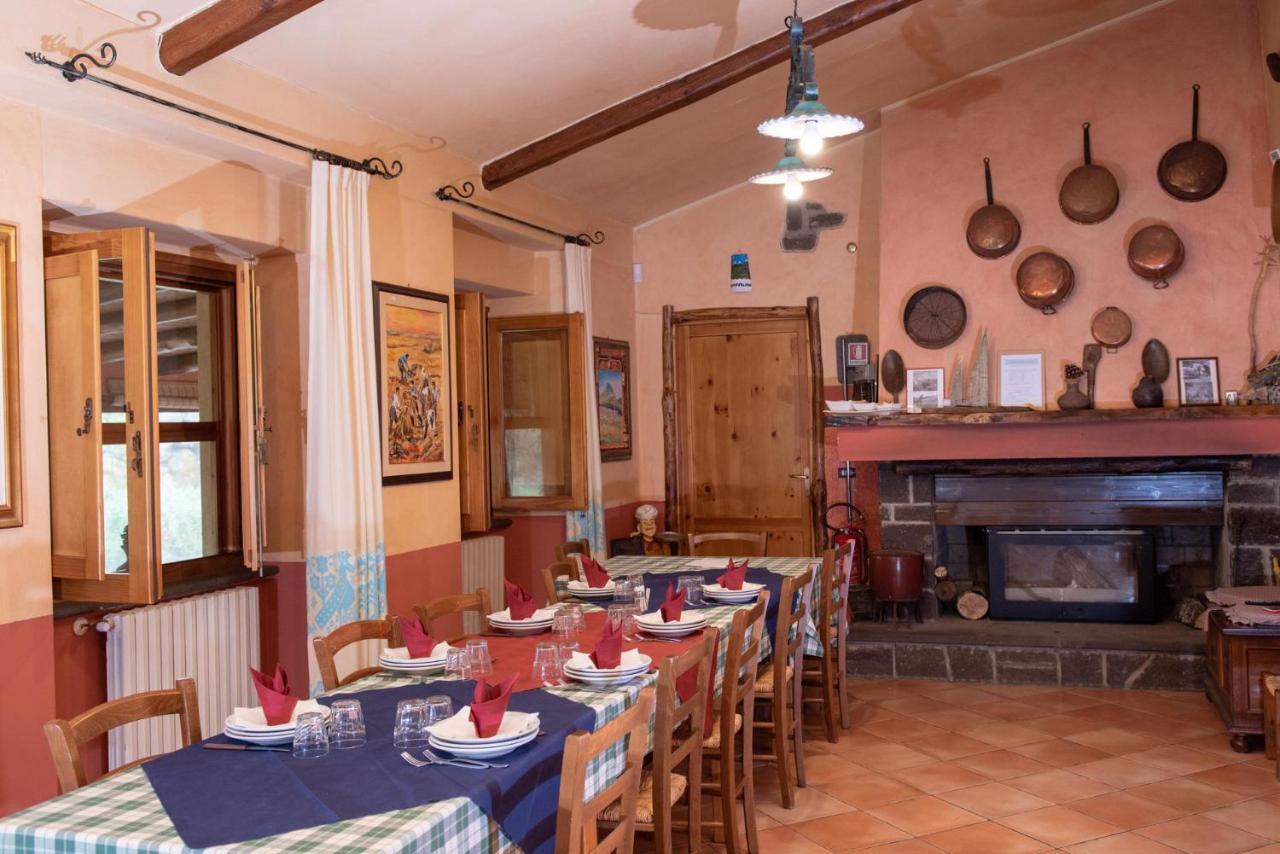 Agriturismo Nuragh'Elighe Sindia Buitenkant foto