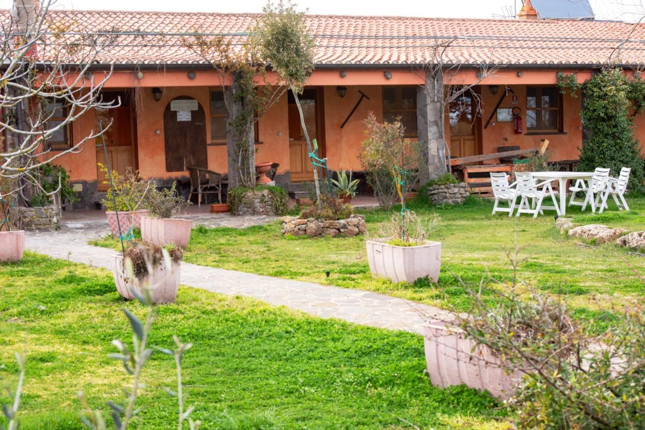 Agriturismo Nuragh'Elighe Sindia Buitenkant foto