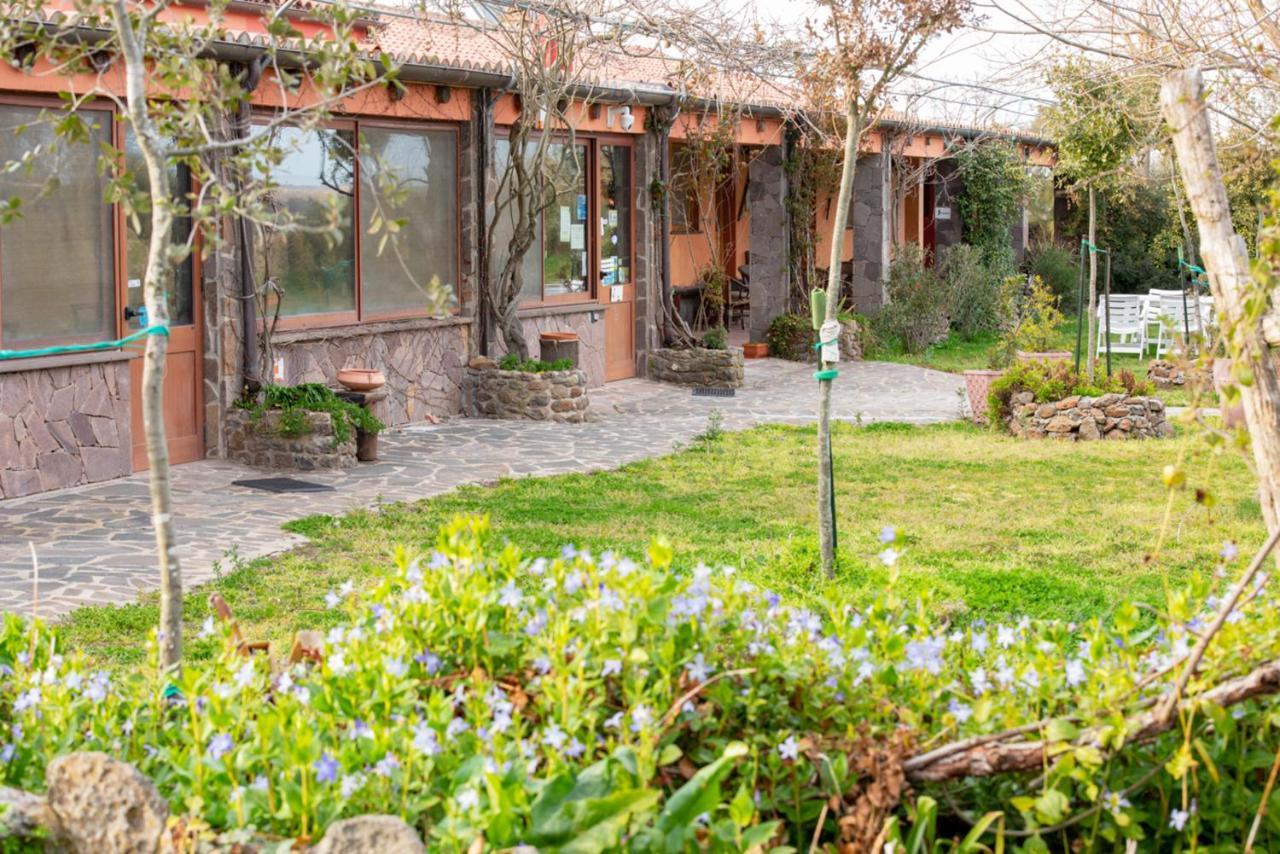Agriturismo Nuragh'Elighe Sindia Buitenkant foto