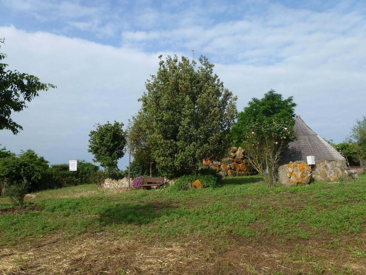Agriturismo Nuragh'Elighe Sindia Buitenkant foto