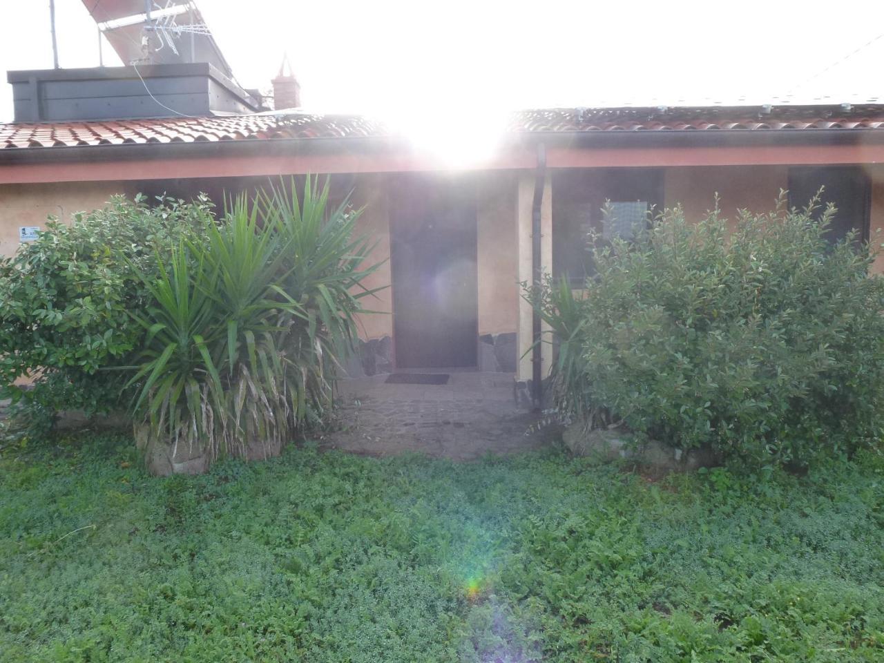 Agriturismo Nuragh'Elighe Sindia Buitenkant foto